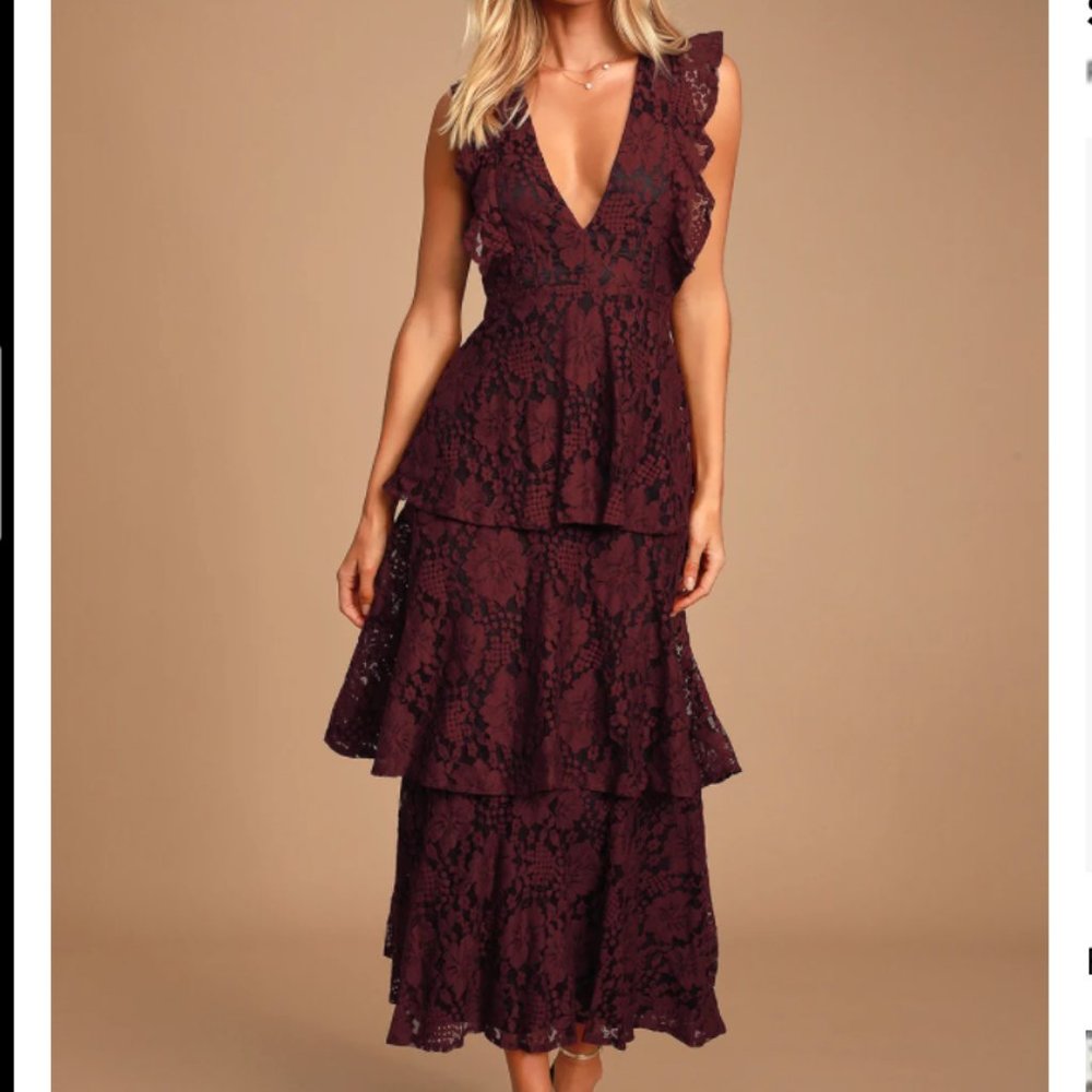 NWT Lulus Lace Ruffled Tiered Maxi Dress